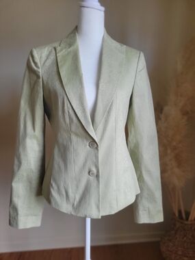 Kenneth Cole Soft Jade Green Blazer 96% Cotton Lined Floral Button Front Size 2